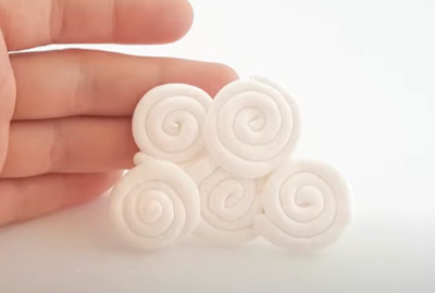 How to make a Cloud with Clay Strings